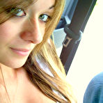 Third pic of Sex girlfriend pics :: Hot teenie girl doing wild blowjob on camera 