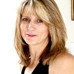 First pic of AllOver30.com - Introducing 43 year old Veronica B