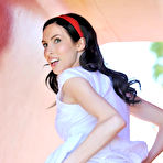Second pic of FTV ACCESS presents Sophie in "Explicit On The Spot" added on 07-24-2009