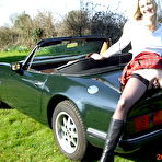 Second pic of WifeBucket.com - Real submitted pics of amateur housewives from nextdoor!