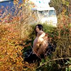 Third pic of Busty Tigerrs Public Nudity