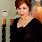 First pic of Featuring 33 Year Old Veronica Devil from Los Angeles, CA in High Quality Outside Mature and MILF Pictures and Movies