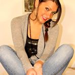 Third pic of Piedi Velati: Hosed feet lovers heaven