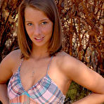 First pic of HOT TEEN CAITLYNN! | CUTE TOPLESS TEEN!