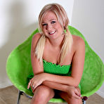 First pic of :: PantyHoneys.com ::