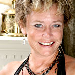 First pic of AllOver30.com - Introducing 42 year old Ariel