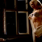 Fourth pic of Anna Paquin Nude