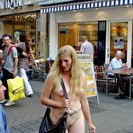 Fourth pic of Nude-in-Public