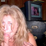 Fourth pic of WifeBucket.com - Real submitted pics of amateur housewives from nextdoor!