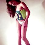 Third pic of NowEighteen.com