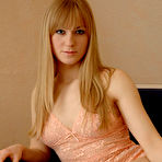 First pic of KISSKRISTIN.COM