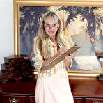 First pic of allover30free.com introducing 52 Year Old Sienna from AllOver30 - Pictures of naked MILF and housewives from Athens, Georgia