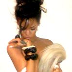 Second pic of :: Largest Nude Celebrities Archive. Rihanna fully naked! ::