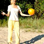 Third pic of Laura Loves Katrina.com