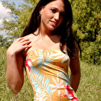 First pic of Cute Abby: Stunning petite amateur topless teen.