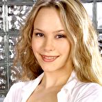 Second pic of Teen girl Fiona penetrates herself using a pink vibrator