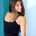 Second pic of Hot 18 yr old virgin