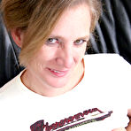 Second pic of MILF Porn