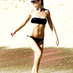 First pic of :: Largest Nude Celebrities Archive. Gwyneth Paltrow fully naked! ::