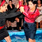 First pic of wet catfighting ladies - allwam all wet and messy