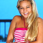 Second pic of Hot Blonde Teen Girl