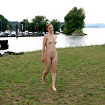 Third pic of Nude-in-Public