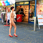 Second pic of Nude-in-Public