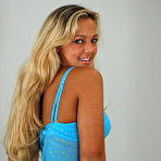 Second pic of Hot Blonde Teen Girl