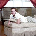 First pic of Its Gonna Hurt! 