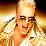First pic of Pink AKA Alecia Moore