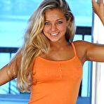 First pic of Hot Blonde Teen Girl
