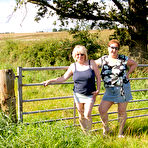 Third pic of Speedy & Chelsea Out Flashing