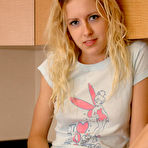 Second pic of .: Visit Tera19 - www.tera19.com - 100% Pure Canadian Ass :.