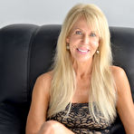First pic of Erica Lauren | ericalaurenxxx.com | Erica Lauren in Up Close and Really Personal