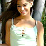 First pic of NinaVirgin.com Hot 18 yr old teen virgin