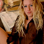 Second pic of .: Visit Tera19 - www.tera19.com - 100% Pure Canadian Ass :.