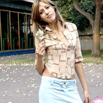 First pic of laura katrina nubiles lesbian kissing girls