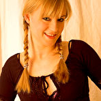 First pic of KISSKRISTIN.COM