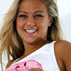 Second pic of Hot Blonde Teen Girl