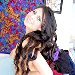 Second pic of Yanks.com Real Girls Masturbating