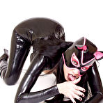 Second pic of RUBBER DOLLIES ::: It's all SHINY!!!