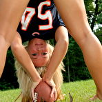 First pic of nikkisims.com Roxy