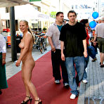 Fourth pic of Nude-in-Public
