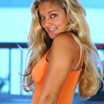 Second pic of Hot Blonde Teen Girl