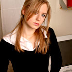 First pic of KISSKRISTIN.COM