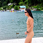 Third pic of Nude-in-Public