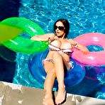 First pic of Catalina Cruz