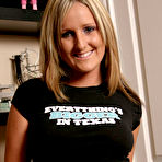 Fourth pic of Alyssa Roxi - www.alyssaroxi.com