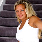 First pic of Hot Blonde Teen Girl