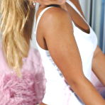 Third pic of Hot Blonde Teen Girl